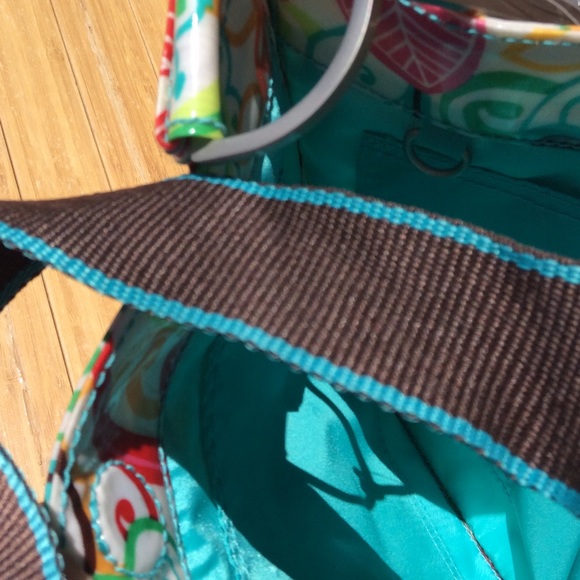 Hadaki Scoop Sling Cross Body Bag - Picture 7 of 7